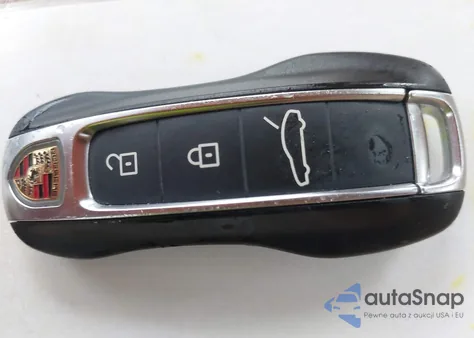 2023 Porsche Panamera 4/4 Platinum Edition/Platinum Edition from USA, damaged, VIN WP0AJ2A74PL102483